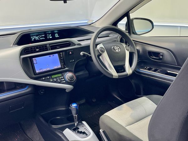 2014 Toyota Aqua Enterprise Hamilton, Te Rapa image 298754