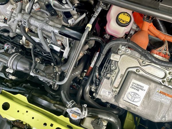 2015 Toyota Aqua Enterprise Hamilton, Te Rapa image 296498