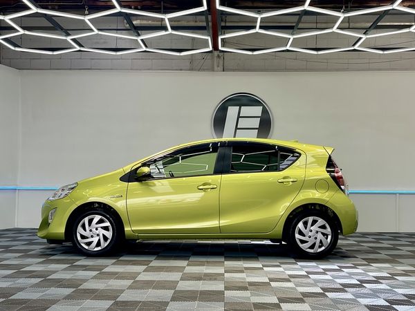 2015 Toyota Aqua Enterprise Hamilton, Te Rapa image 297420