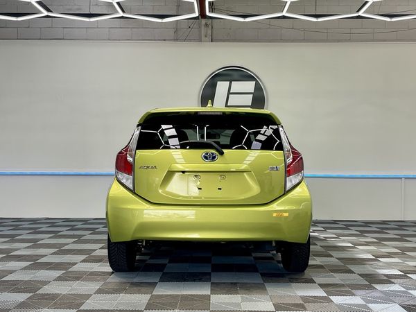 2015 Toyota Aqua Enterprise Hamilton, Te Rapa image 299360