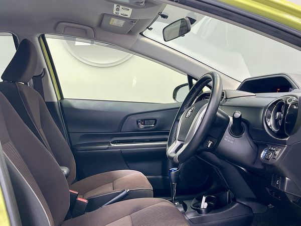 2015 Toyota Aqua Enterprise Hamilton, Te Rapa image 299365