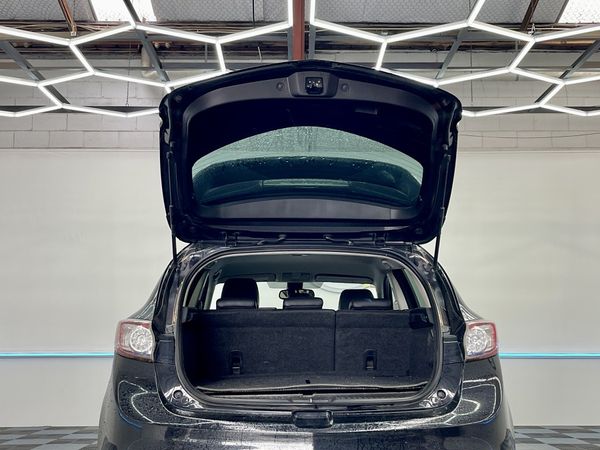 2010 Mazda Axela Enterprise Hamilton, Te Rapa image 300381