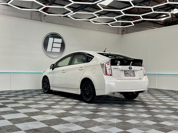 2013 Toyota Prius Enterprise Hamilton, Lake Rd image 310983
