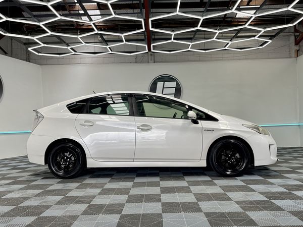 2013 Toyota Prius Enterprise Hamilton, Lake Rd image 310986