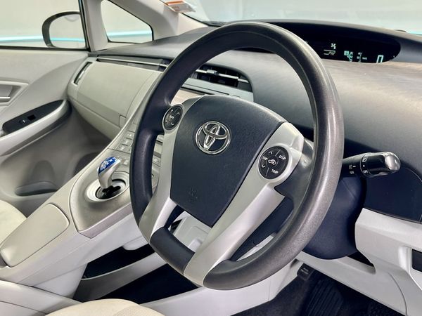 2013 Toyota Prius Enterprise Hamilton, Lake Rd image 310995