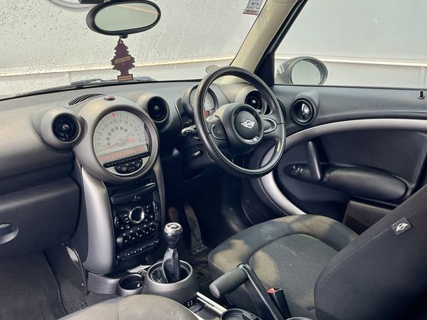 2012 MINI Cooper Enterprise Hamilton, Lake Rd image 305528