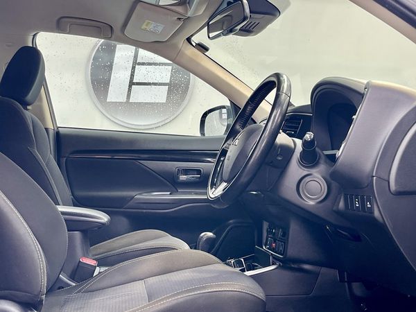 2022 Mitsubishi Outlander Enterprise Hamilton, Te Rapa image 303535