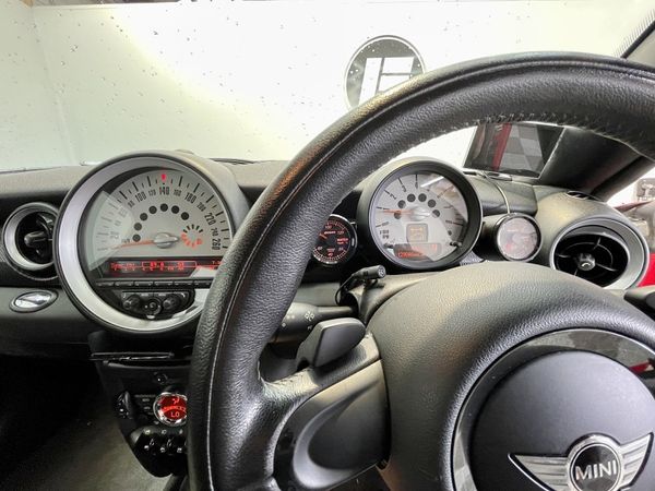2012 BMW Mini Cooper Enterprise Hamilton, Te Rapa image 304860