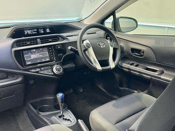 2015 Toyota Aqua Enterprise Hamilton, Te Rapa image 306292