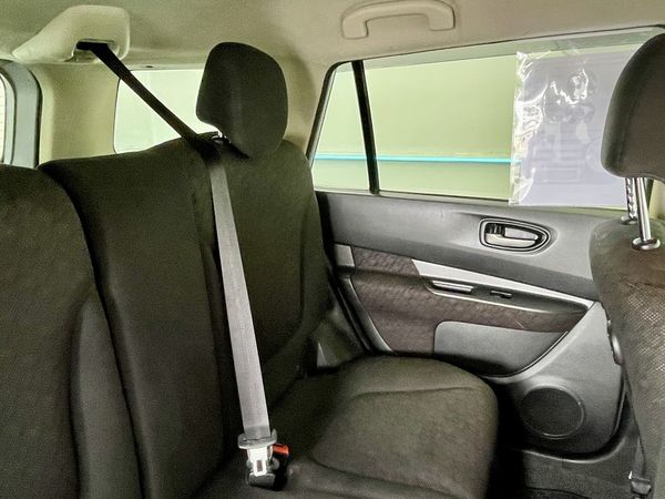 2014 Nissan Wingroad Enterprise Hamilton, Lake Rd image 310865