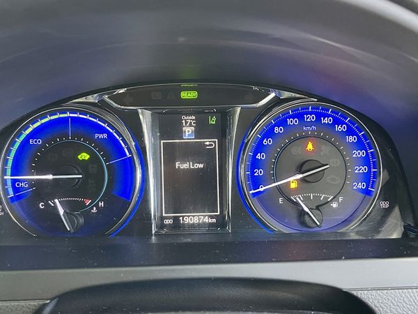 2017 Toyota Camry Enterprise Hamilton, Te Rapa image 313030