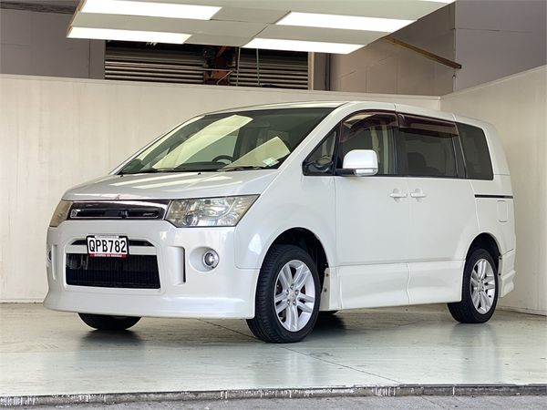 2007 Mitsubishi Delica Enterprise Manukau image 30737