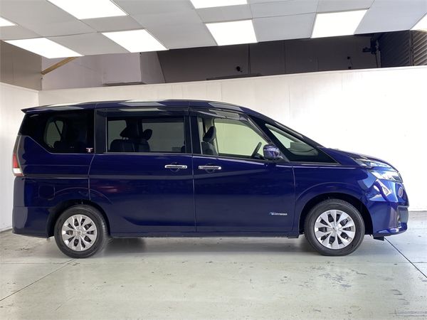 2016 Nissan Serena Enterprise Manukau image 31711