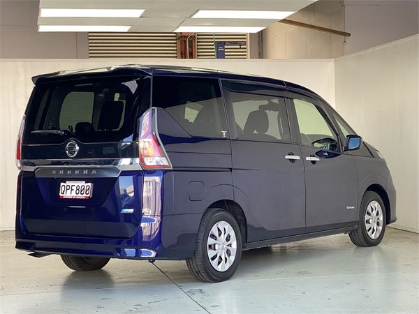 2016 Nissan Serena Enterprise Manukau image 31703