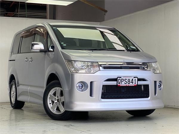 2011 Mitsubishi Delica Enterprise Manukau image 33264