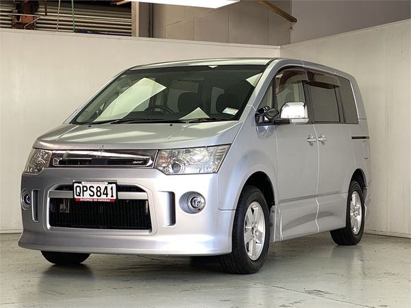 2011 Mitsubishi Delica Enterprise Manukau image 33274