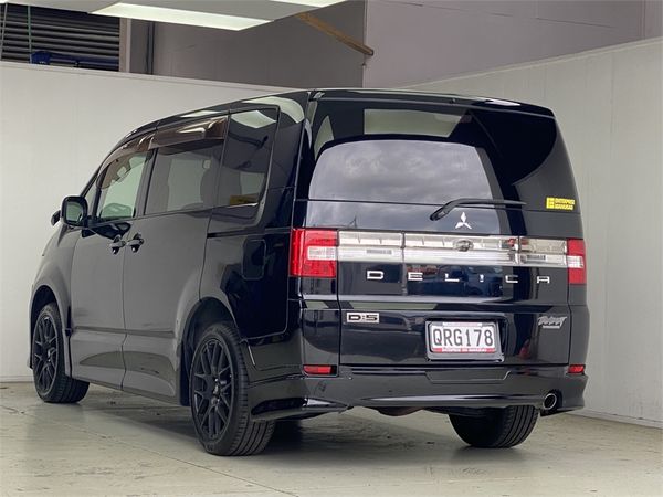 2008 Mitsubishi Delica Enterprise Manukau image 123427