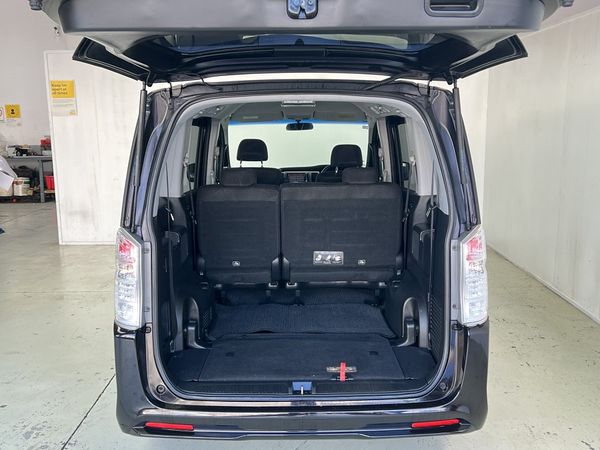 2012 Honda Step Wagon Enterprise Manukau image 227050