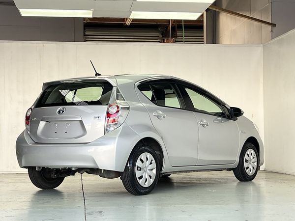 2014 Toyota Aqua Enterprise Manukau image 229148