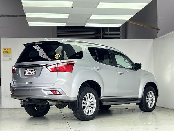2017 Isuzu MU-X Enterprise Manukau image 236881