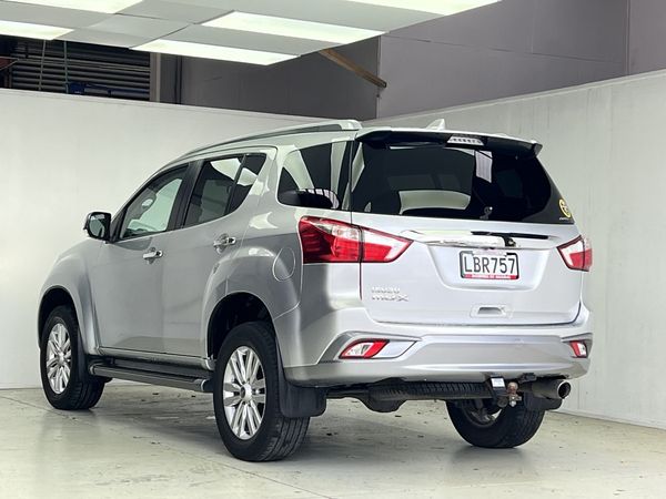 2017 Isuzu MU-X Enterprise Manukau image 236884
