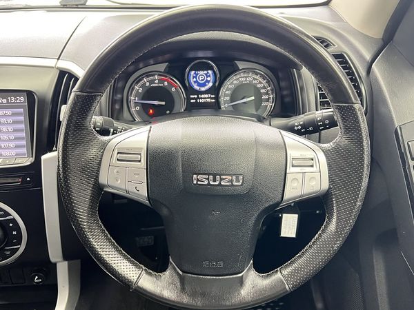 2017 Isuzu MU-X Enterprise Manukau image 236895