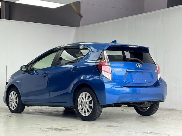 2015 Toyota Aqua Enterprise Manukau image 233270