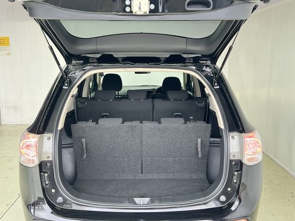 2014 Mitsubishi Outlander Enterprise Manukau image 243023