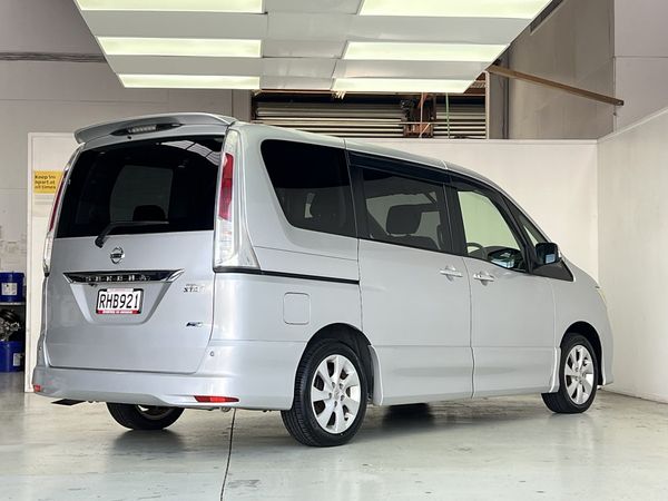 2012 Nissan Serena Enterprise Manukau image 250215