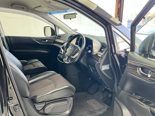 2014 Nissan Elgrand Enterprise Manukau image 250366