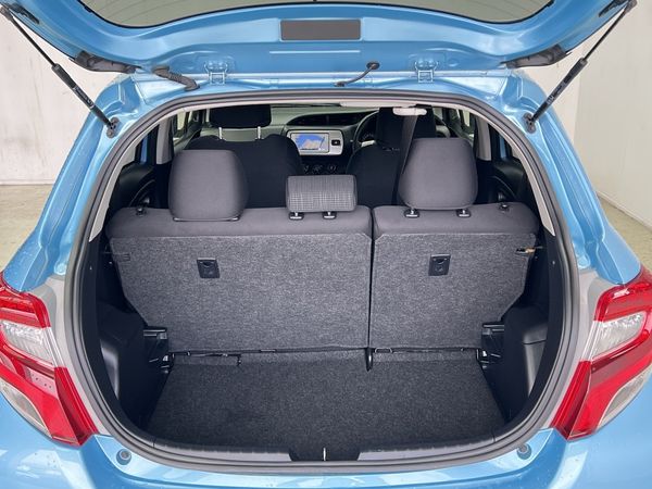 2014 Toyota Vitz Enterprise Manukau image 246180