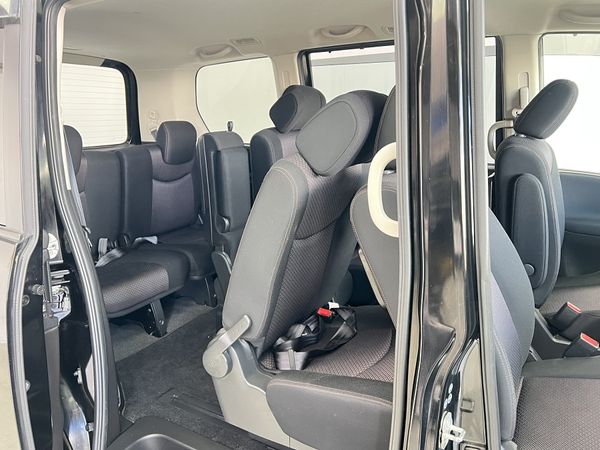2012 Nissan Serena Enterprise Manukau image 255324