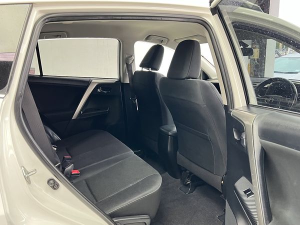 2015 Toyota RAV4 Enterprise Manukau image 253306