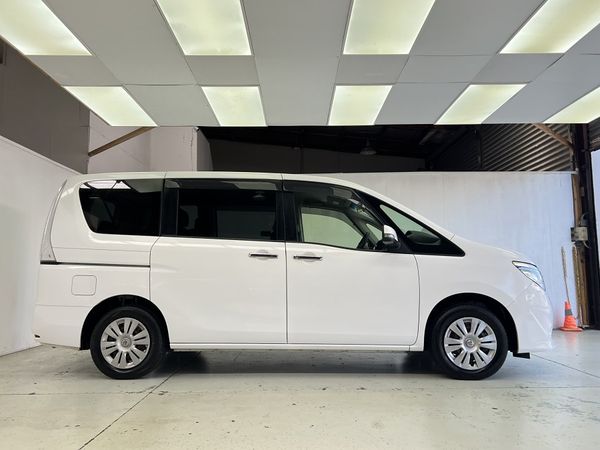 2014 Nissan Serena Enterprise Manukau image 285456