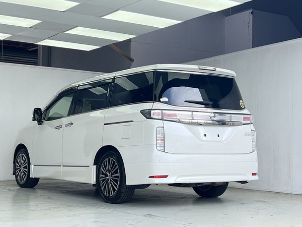 2015 Nissan Elgrand Enterprise Manukau image 267850