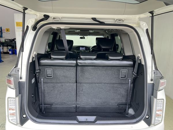 2015 Nissan Elgrand Enterprise Manukau image 267853