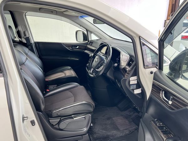 2015 Nissan Elgrand Enterprise Manukau image 267855