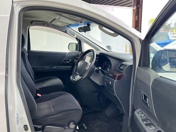 2012 Toyota Vellfire Enterprise Manukau image 277495