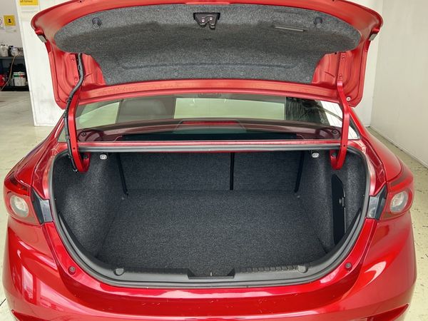 2015 Mazda Axela Enterprise Manukau image 279916
