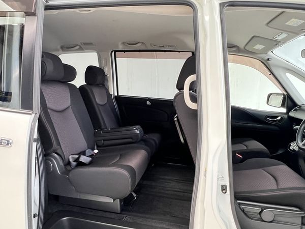 2012 Nissan Serena Enterprise Manukau image 306216