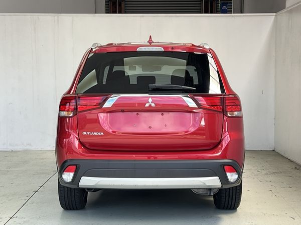 2017 Mitsubishi Outlander Enterprise Manukau image 293587