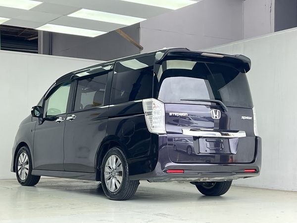 2013 Honda Step Wagon Enterprise Manukau image 293508