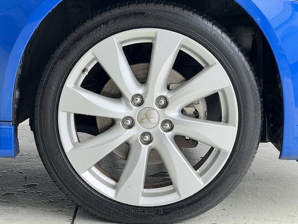 2015 Mitsubishi Galant Enterprise Manukau image 300089