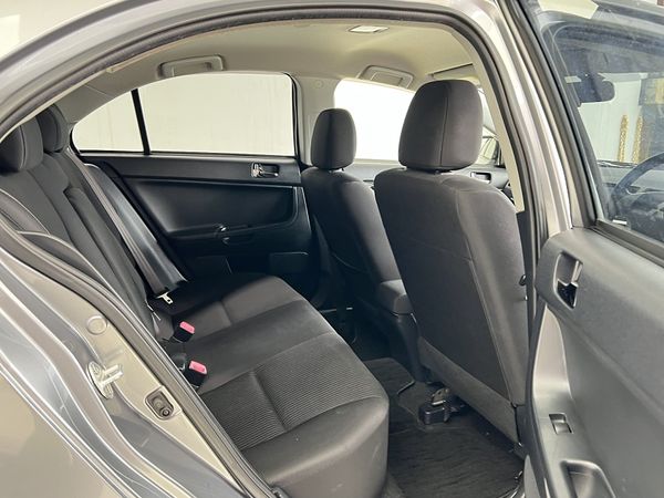 2014 Mitsubishi Galant Enterprise Manukau image 302584