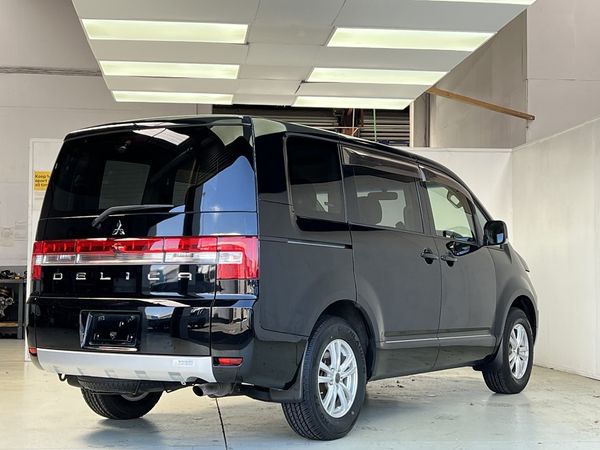 2015 Mitsubishi Delica Enterprise Manukau image 306246