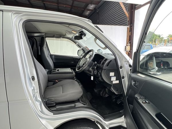 2019 Toyota Regius Enterprise Manukau image 305305