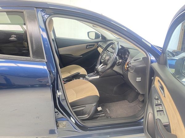 2013 Mazda Demio Enterprise Manukau image 320118