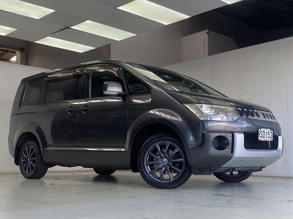 2012 Mitsubishi Delica Enterprise Manukau image 323801