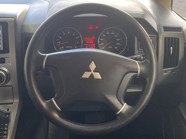 2012 Mitsubishi Delica Enterprise Manukau image 324457