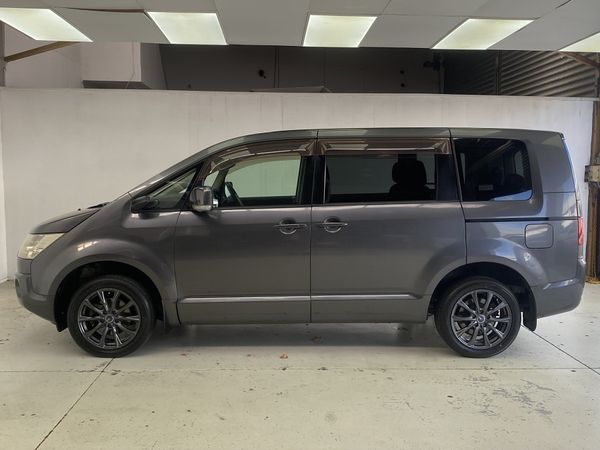 2012 Mitsubishi Delica Enterprise Manukau image 324463